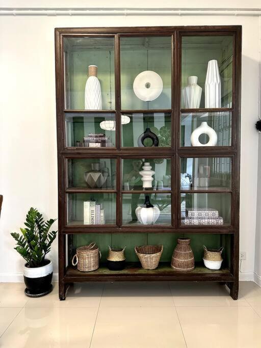 Oasis Townhouse In The Perfect Location Rumah percutian